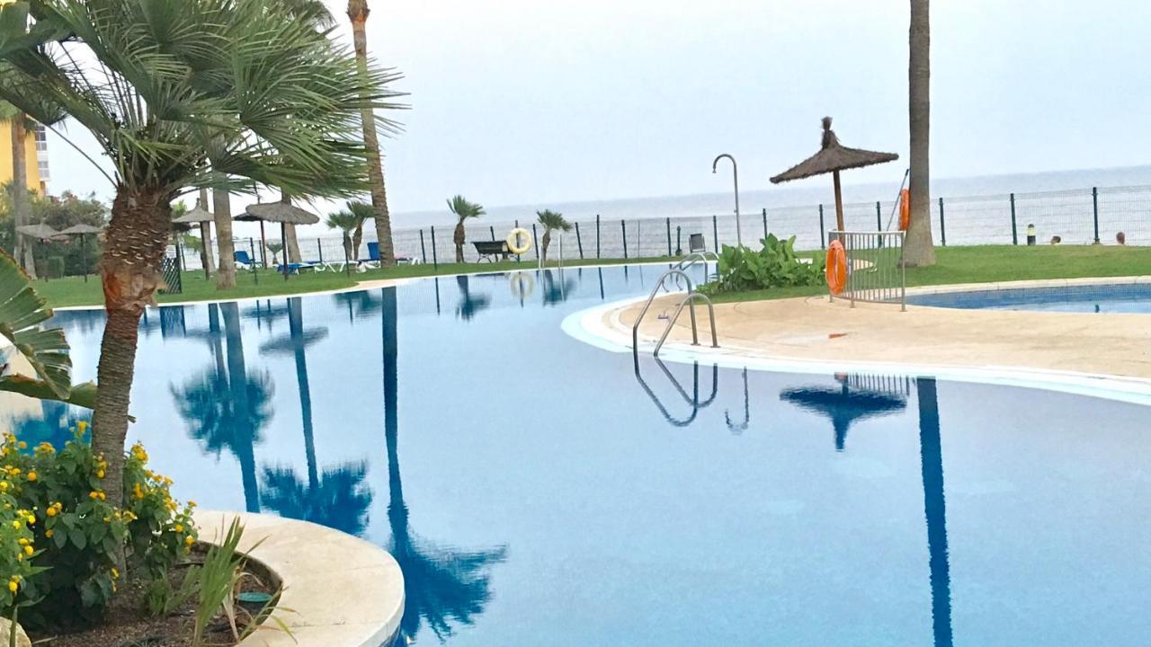 Mi Capricho A16 Beachfront Apartment Sitio de Calahonda Extérieur photo