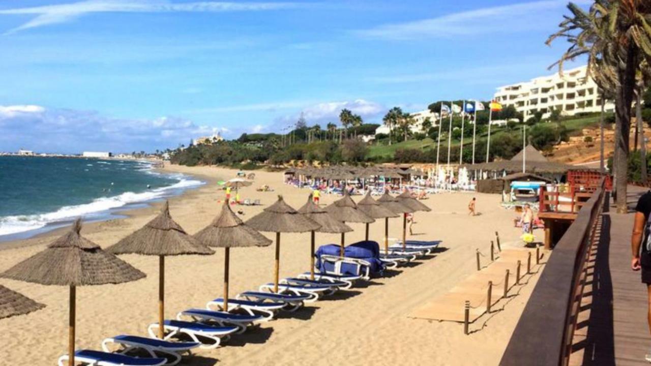 Mi Capricho A16 Beachfront Apartment Sitio de Calahonda Extérieur photo